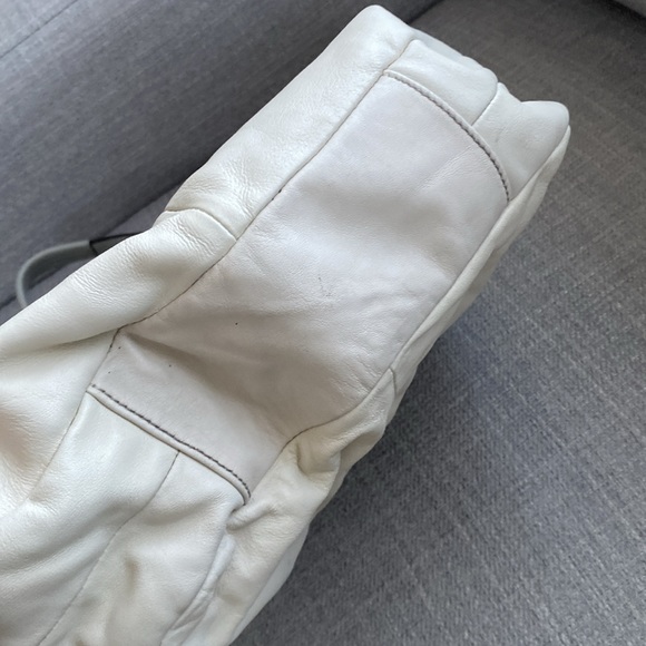 Bundle of two Coach mini white bag And brown mini Wallet - Picture 16 of 16